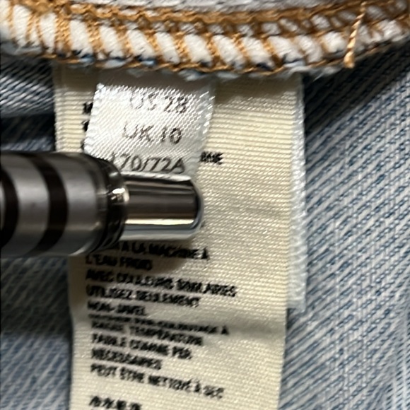 Free People Mini Jean Skirt Button Fly Distressed Sz 28 EUC - Picture 6 of 11